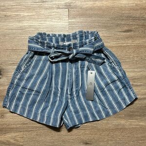 TRACTR Stripped Shorts
